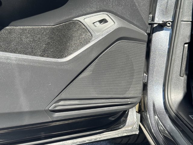 Certified 2024 Volkswagen Tiguan SE R-Line FWD image 22