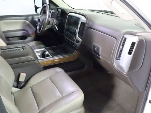 Used 2018 GMC Sierra 1500 SLT w/ Enhanced Driver Alert Package image 35