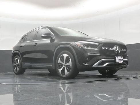 Used 2025 Mercedes-Benz GLA 250 4MATIC image 51