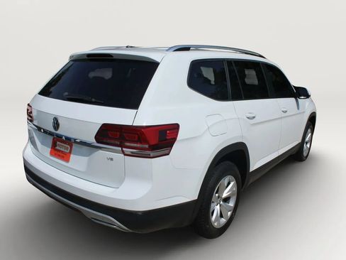 Used 2018 Volkswagen Atlas Launch Edition FWD image 8