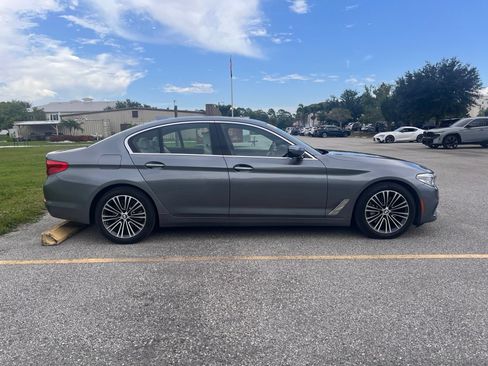 Used 2017 BMW 530i RWD image 3