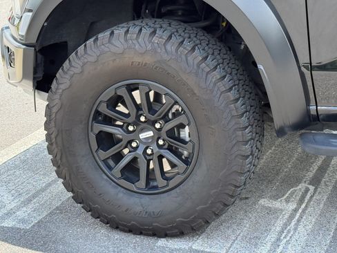 Used 2024 Ford F150 Raptor AWD/4WD image 9