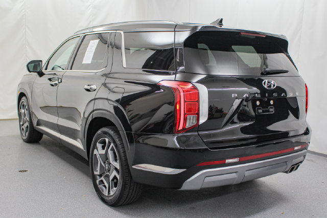 Used 2024 Hyundai Palisade Limited AWD/4WD image 6