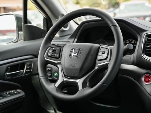 New 2026 Honda Ridgeline RTL image 13