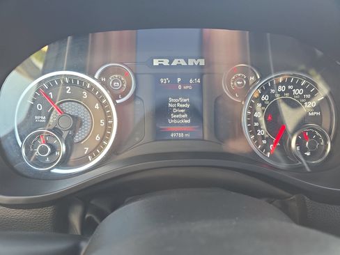 Used 2023 RAM 1500 Big Horn AWD/4WD image 18