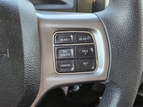 Used 2022 RAM 1500 Classic SLT image 55