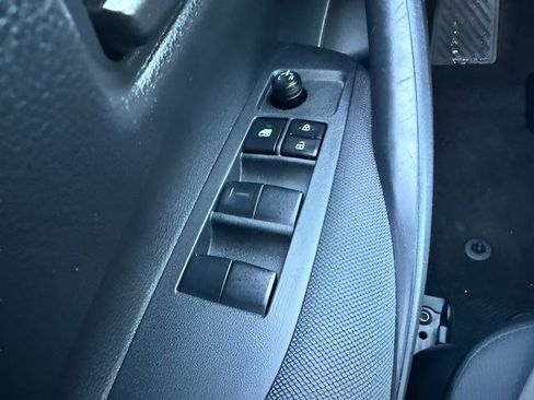 Used 2024 Toyota Corolla LE FWD image 17