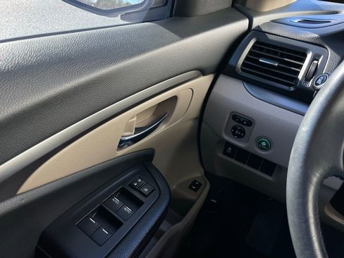 Used 2017 Honda Pilot EX-L image 23