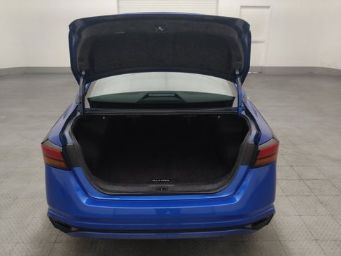 Used 2025 Nissan Altima 2.5 SV FWD image 29