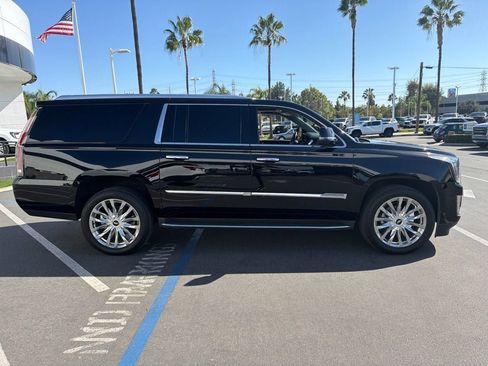 Used 2015 Cadillac Escalade ESV Luxury RWD image 5
