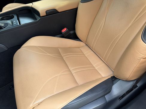 Certified 2024 Lexus ES 300h Ultra Luxury w/ Accessory Package (Z2) FWD image 16