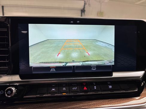 New 2026 GMC Sierra 1500 Elevation image 36