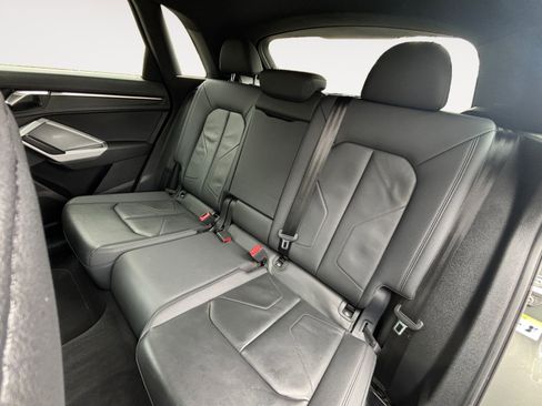 Used 2024 Audi Q3 2.0T Premium image 13