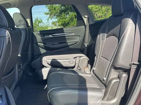 Used 2020 Buick Enclave Avenir w/ Avenir Technology Package AWD/4WD image 54