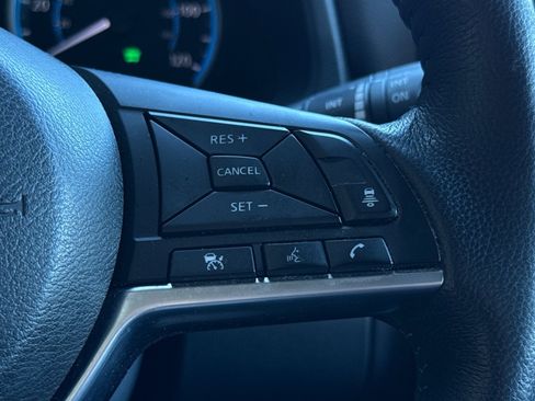 Used 2019 Nissan Leaf SV Plus w/ SV All Weather Package FWD image 31