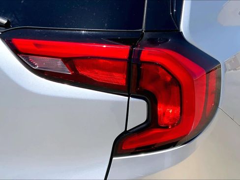 Used 2020 GMC Terrain SLE w/ Elevation Edition FWD image 28