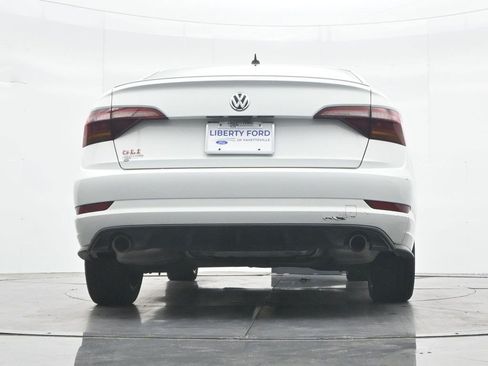 Used 2019 Volkswagen Jetta GLI FWD image 39