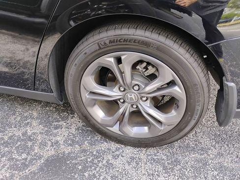 Used 2024 Honda Accord EX image 9