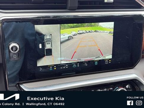 Used 2022 GMC Sierra 1500 Denali w/ Denali Reserve Package AWD/4WD image 21