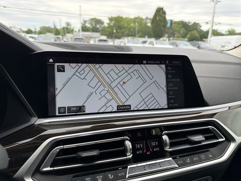 Used 2020 BMW X7 xDrive40i w/ Cold Weather Package AWD/4WD image 12