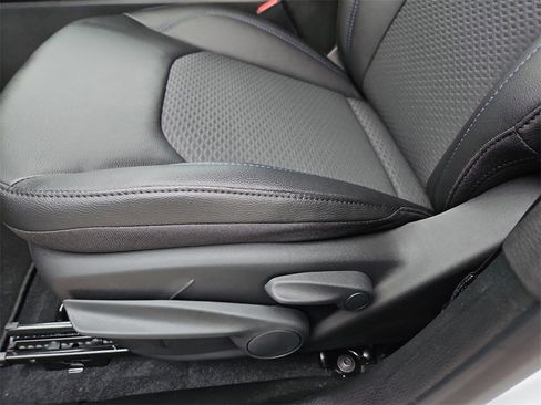 New 2026 Jeep Compass Latitude image 22