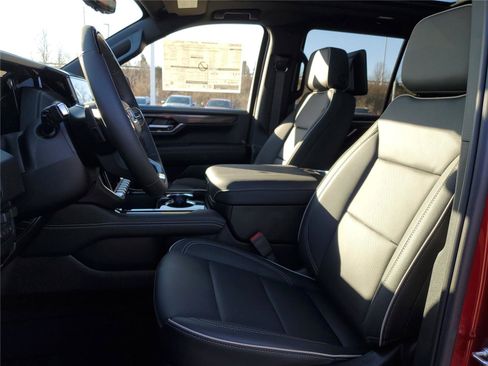 New 2026 GMC Yukon Elevation w/ Elevation Premium Package image 18