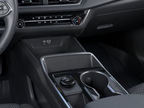 New 2026 Chevrolet Equinox LT w/ LPO, Floor Liner Package image 23