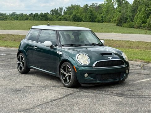 Used 2010 MINI Cooper S FWD image 1