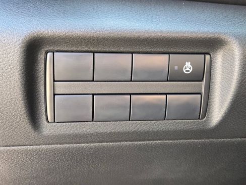 Certified 2023 Nissan Kicks SR w/ SR Premium Package FWD image 29