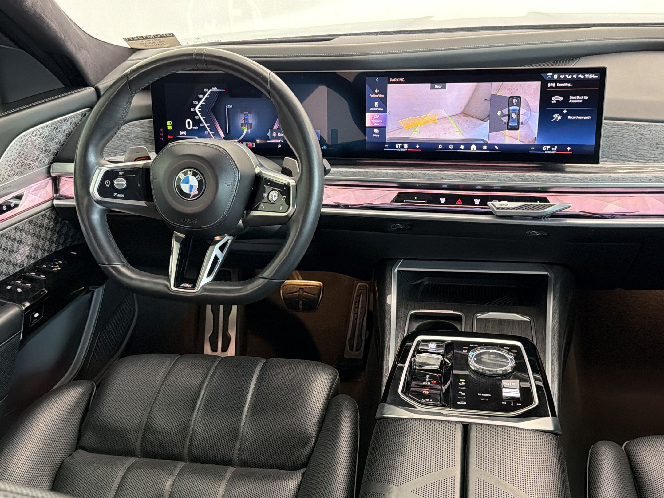 Used 2023 BMW 760i xDrive w/ Executive Package AWD/4WD image 28
