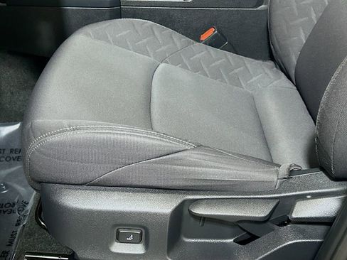 Used 2025 Toyota Tacoma SR5 image 16