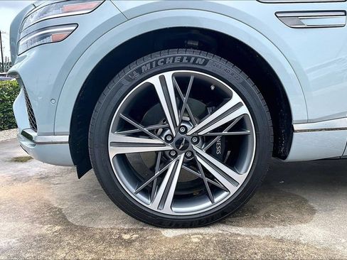 Used 2025 Genesis GV80 3.5T e-SC AWD/4WD image 35
