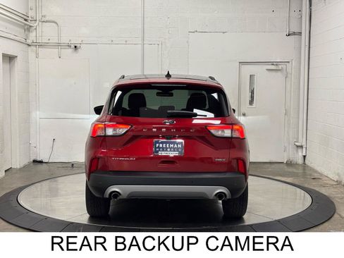 Used 2020 Ford Escape Titanium w/ Titanium Premium Package 2.0 AWD/4WD image 8