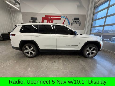 Used 2022 Jeep Grand Cherokee L Limited w/ Luxury Tech Group II image 3