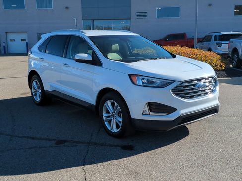 Used 2020 Ford Edge SEL w/ Convenience Package image 2