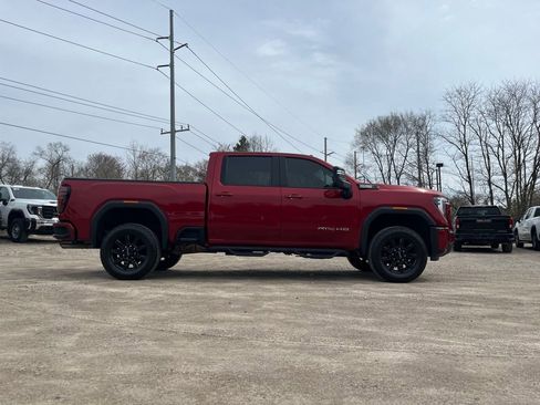 Used 2024 GMC Sierra 3500 AT4 w/ AT4 Preferred Package AWD/4WD image 6