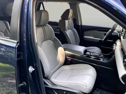 Used 2023 Honda Pilot EX-L image 9