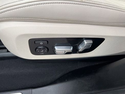 Used 2020 BMW X5 sDrive40i w/ M Sport Package image 25