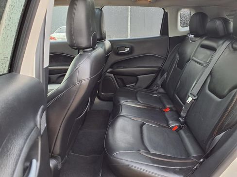 Used 2018 Jeep Compass Limited w/ Navigation Group AWD/4WD image 12