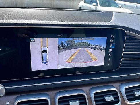 Used 2023 Mercedes-Benz GLS 450 4MATIC w/ AMG Line Exterior image 27