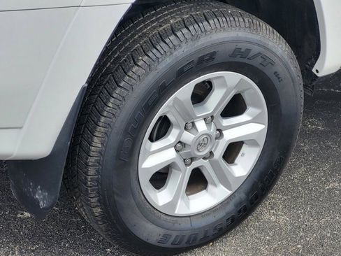 Used 2023 Toyota 4Runner SR5 image 7