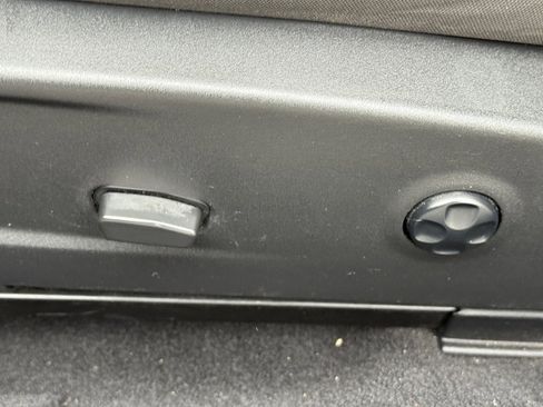 Used 2021 Dodge Challenger GT image 19