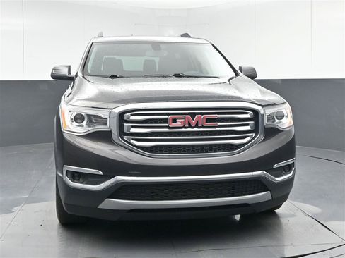 Used 2018 GMC Acadia SLT AWD/4WD image 2
