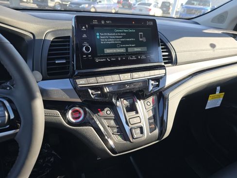 New 2026 Honda Odyssey Touring image 30