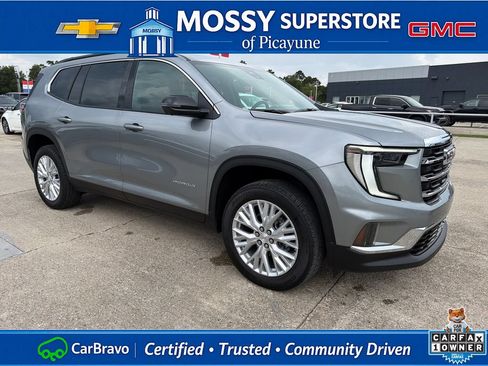 Certified 2026 GMC Acadia Elevation w/ Elevation Premium Package FWD image 10
