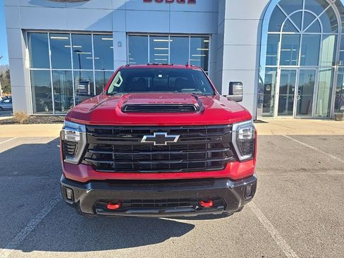 Used 2025 Chevrolet Silverado 2500 LTZ w/ LTZ Plus Package image 31