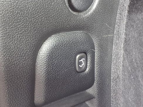 Used 2022 Dodge Durango GT image 16