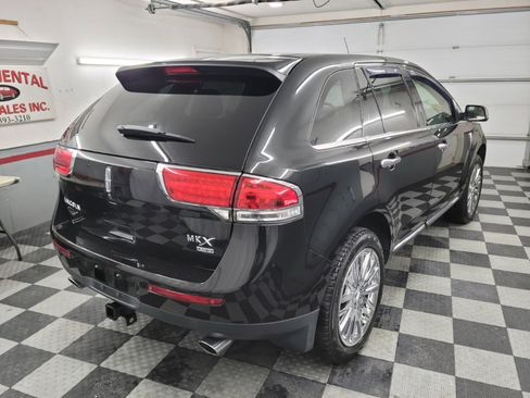 Used 2014 Lincoln MKX AWD w/ Equipment Group 102A image 5