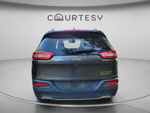 Used 2015 Jeep Cherokee Limited w/ Luxury Group FWD image 13