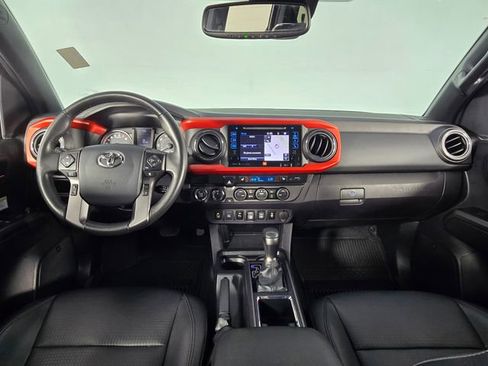 Used 2019 Toyota Tacoma TRD Off-Road image 26
